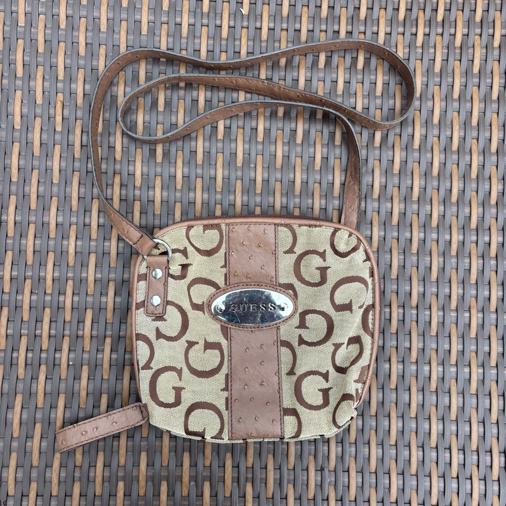 Vintage Guess Brown Logo Crossbody Bag